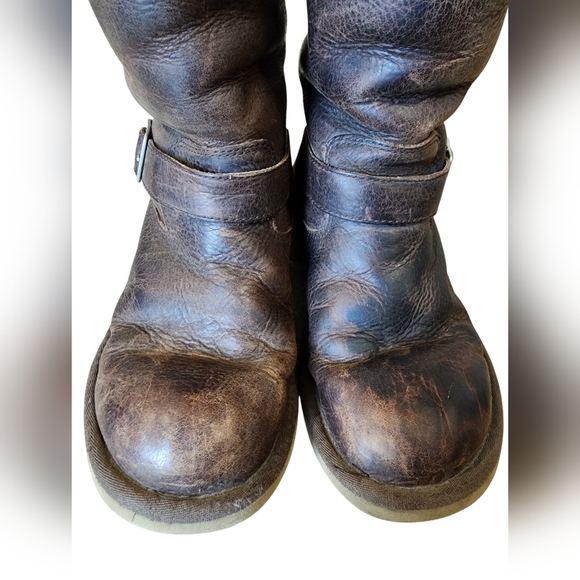 UGG Kensington Toast Brown Leather Boots, waterproof, sheepskin lining, size 8 - Picture 7 of 9